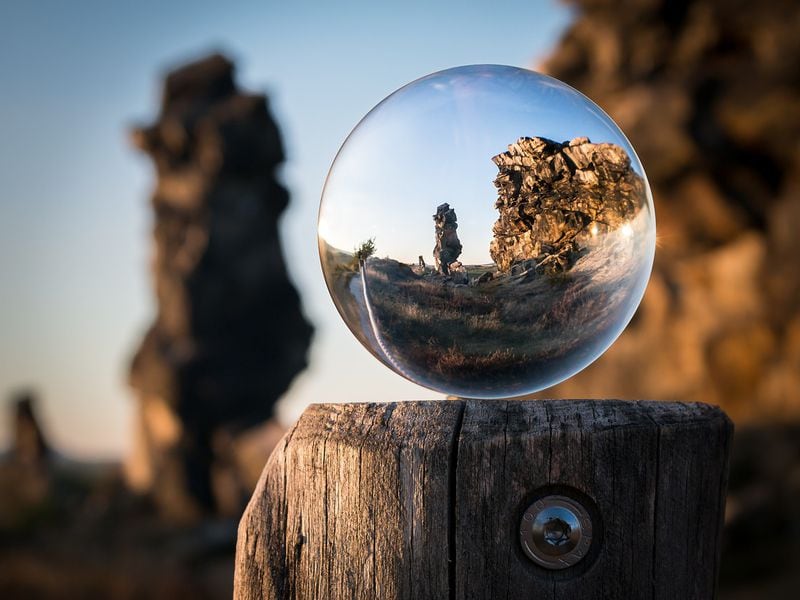 It May Be Time For Bitcoin Traders to Focus on John Bollinger's Price Bands Again