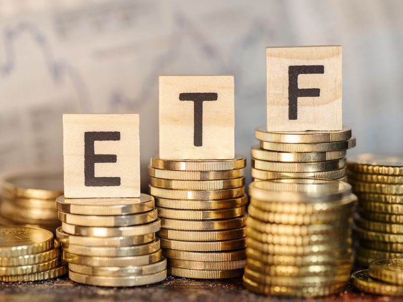 Ether Price (ETH) and Bitcoin Price (BTC) Gain on Hope for ETF Approval