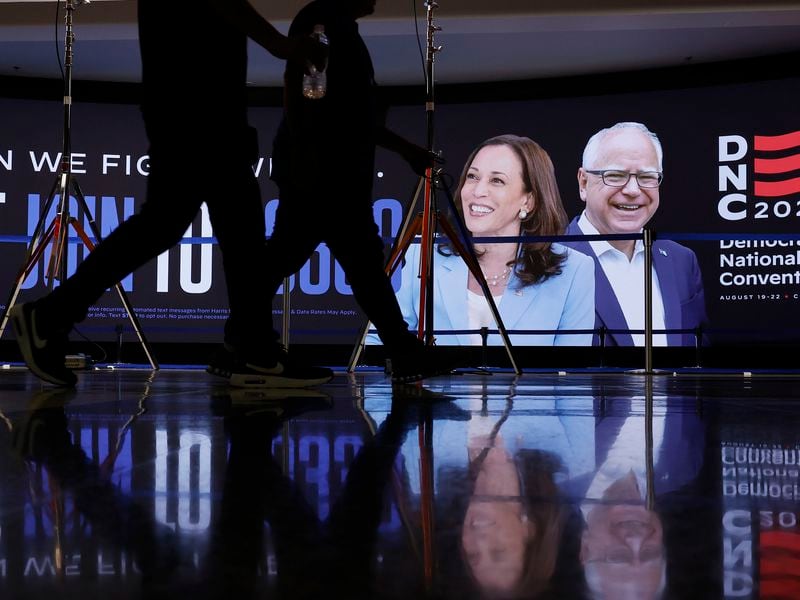 As DNC Begins, Harris Leads Trump on Polymarket After They Got Tied Amid Volatility
