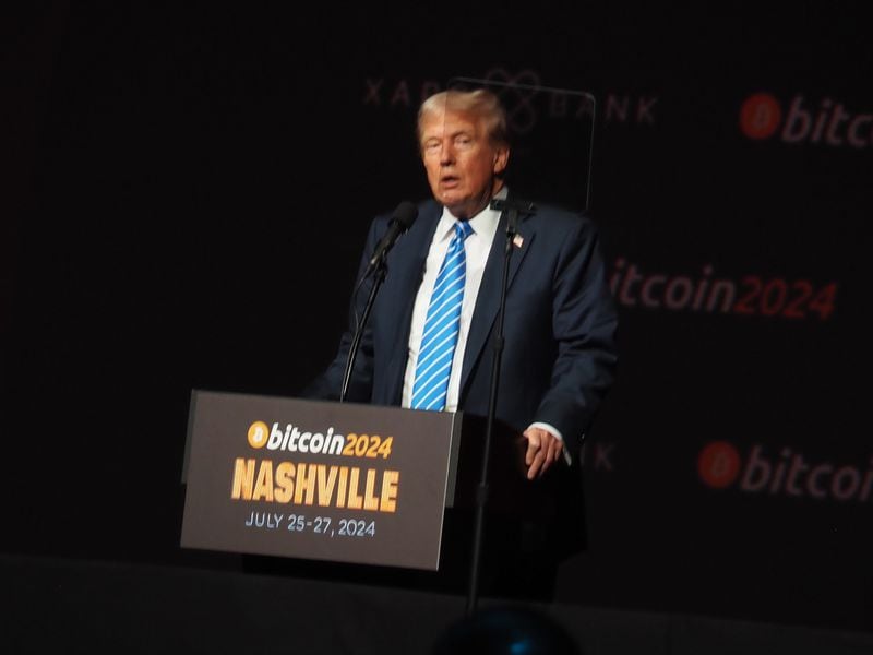 Shopping Website Owned by Presidential Candidate Donald Trump Lists Limited-Edition 'Bitcoin Sneakers' for $500 a Pair