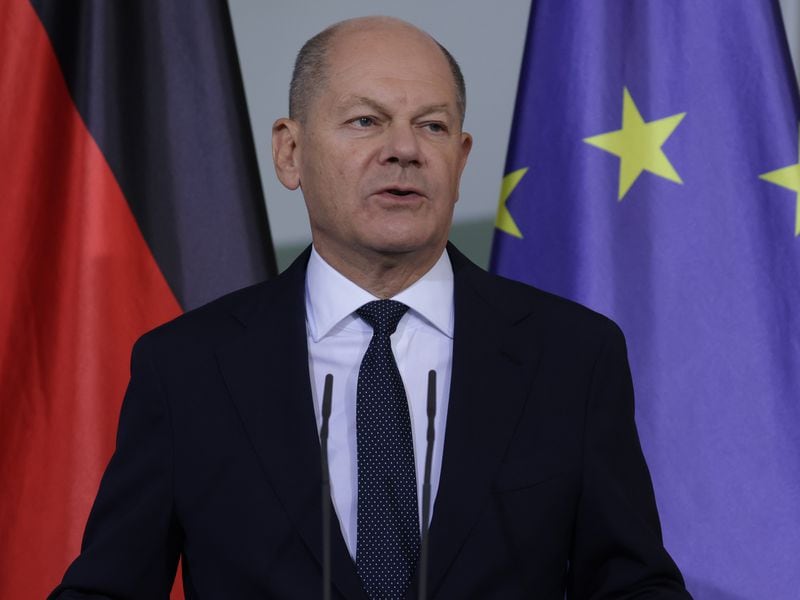 German Chancellor Olaf Scholz Calls for a Snap Election Following Coalition Breakdown