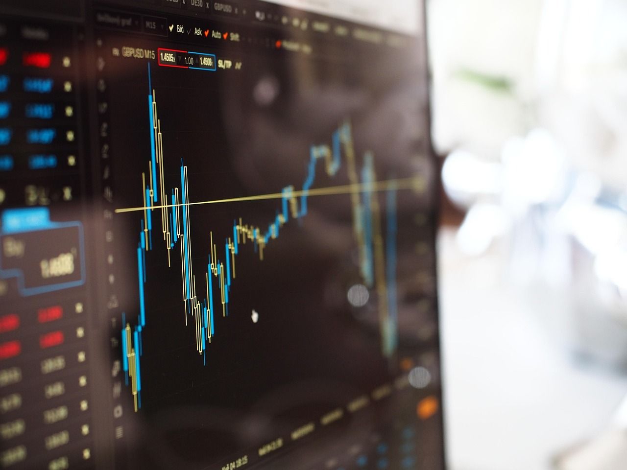 U.S. Spot Bitcoin ETFs See Record Single-Day Outflow of Over $900M as Carry Trades Yield Less Than The 10-Year Treasury Note