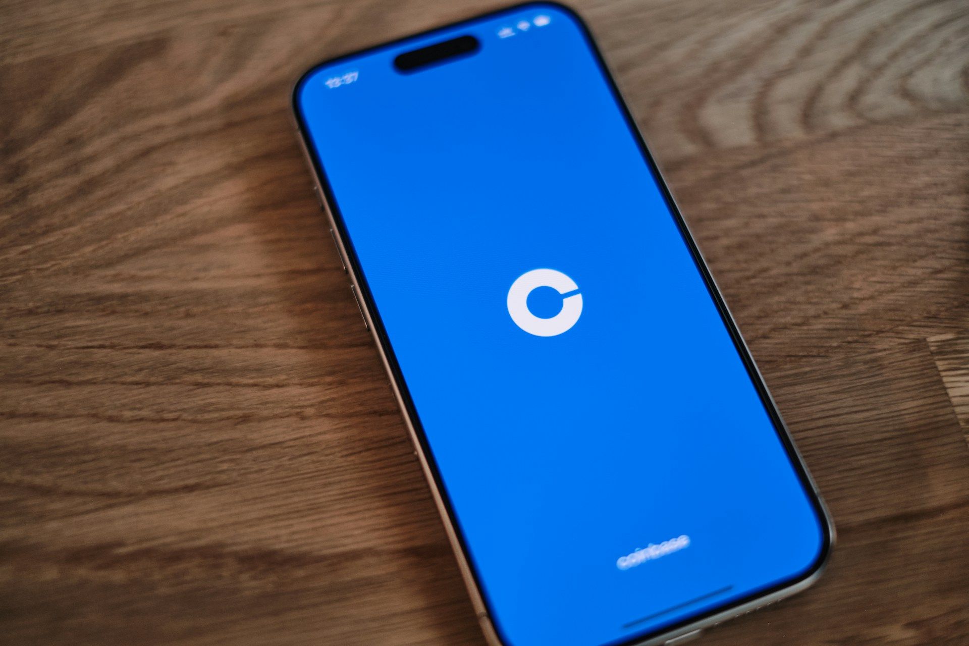 Coinbase Acquires Iron Fish Team to Boost Privacy on Base