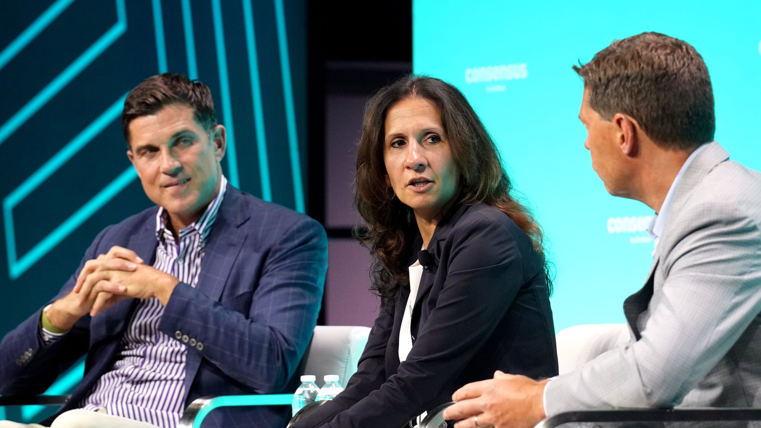NYSE-Parent ICE to Explore New Products With Circle's Stablecoin, Tokenized Fund
