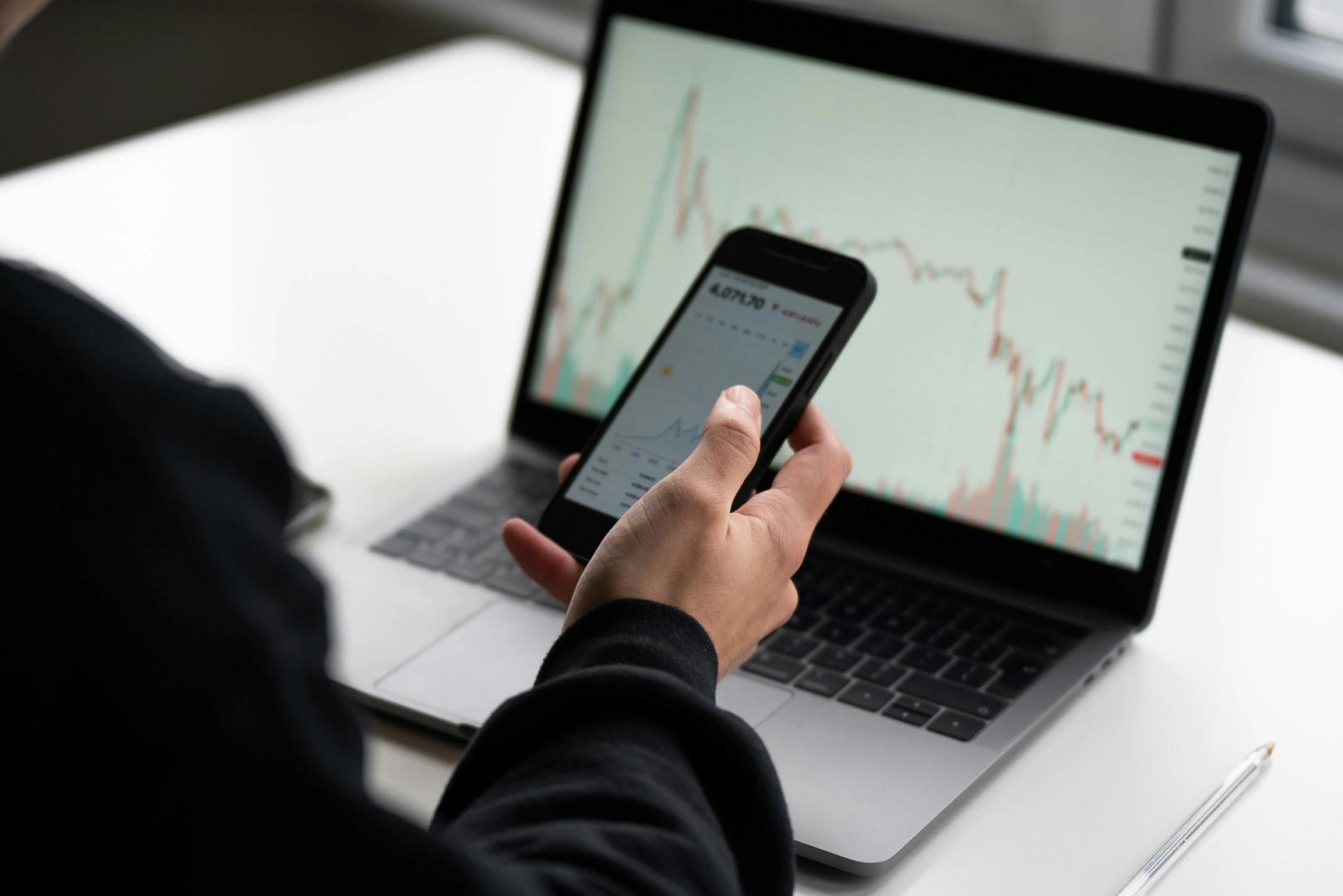 CFTC-Regulated Futures Begin Trading in U.S.