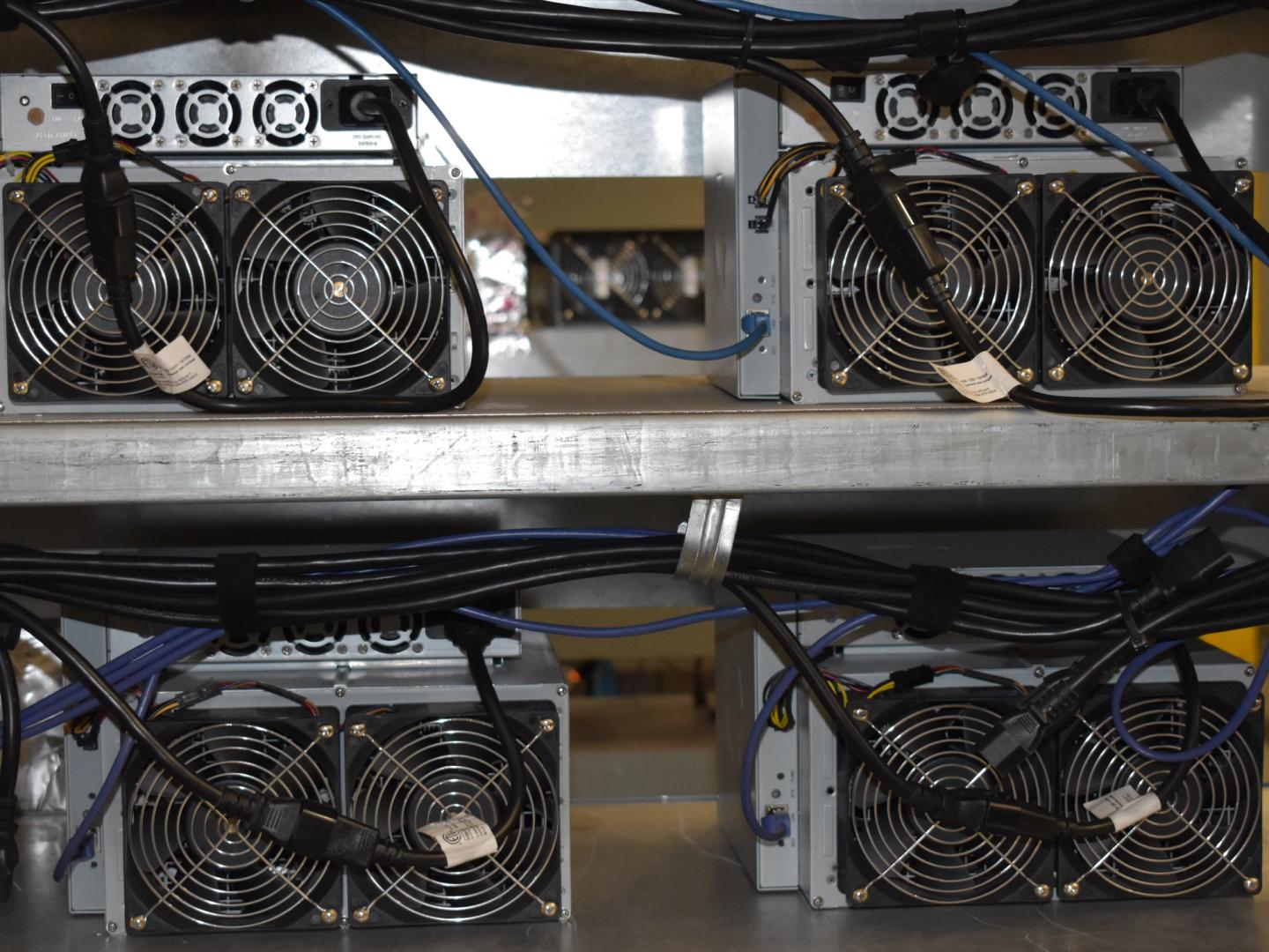Bitcoin (BTC) Mining Profitability Improved in May, JPMorgan (JPM) Says
